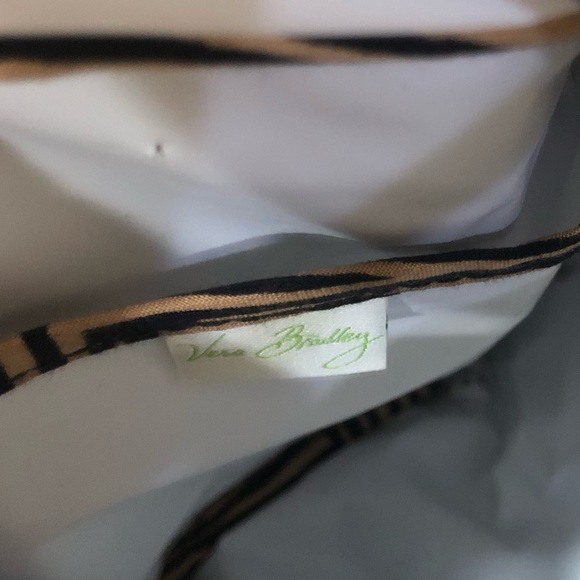 Vera Bradley Leopard Lunch Bag - Picture 4 of 5